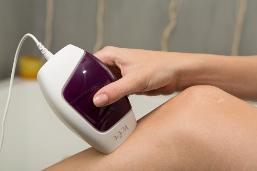 Veet Infini'Silk Light-Based IPL Hair Removal System For Home Use 